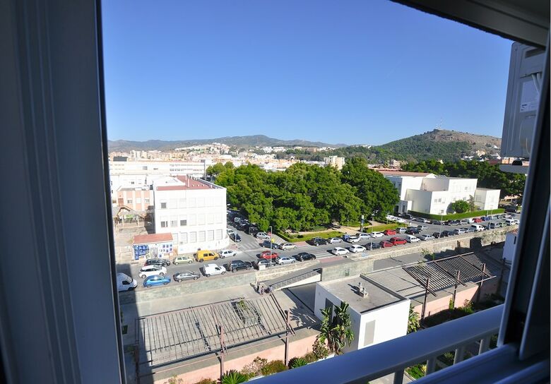 Apartamentos Holidays2malaga Hermosilla Center & Parking