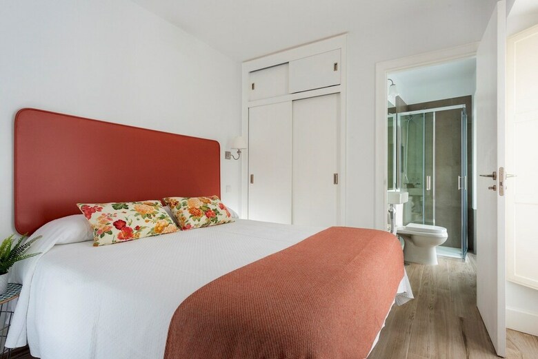 Beatiful & Quiet 2bd Apartment 5 Min From The Cathedral. Padre Marchena IV