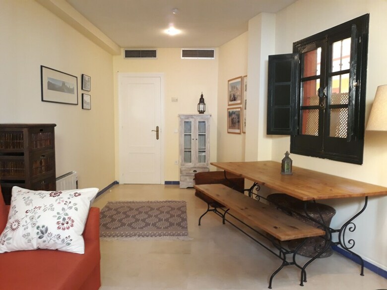 Centrico Y Luminoso Apartamento