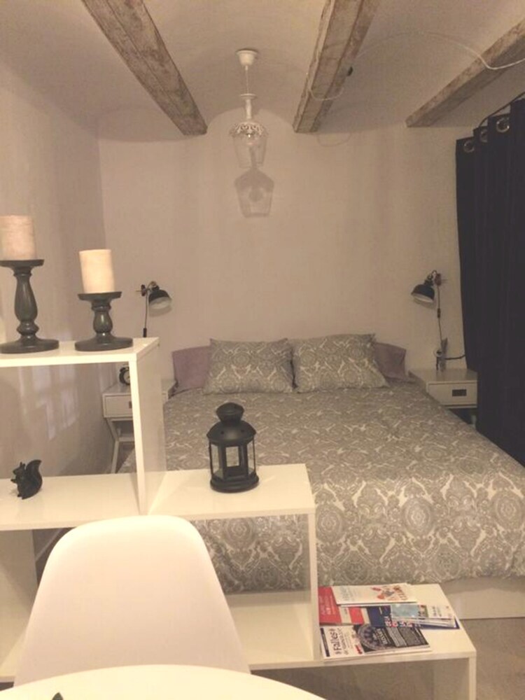 Apartamentos Al Pie de La Catedral