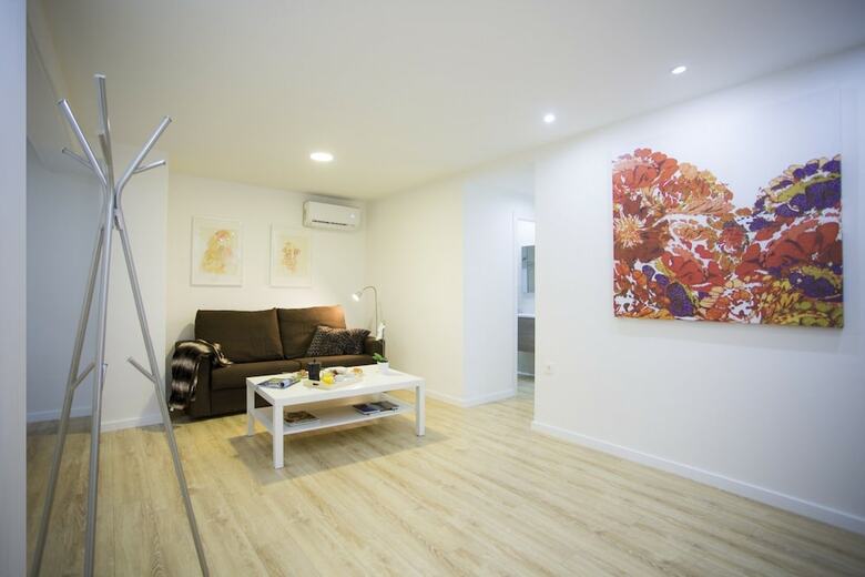 Apartamentos Singularstays El Micalet