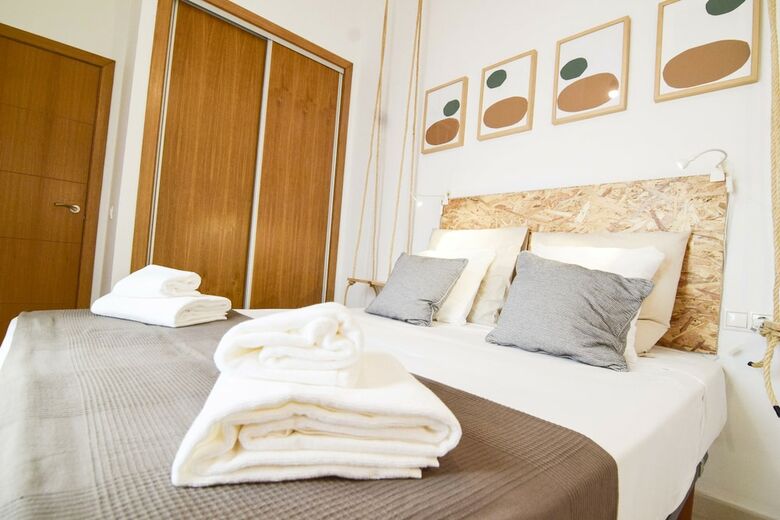 Apartamentos Letmalaga Barcelo