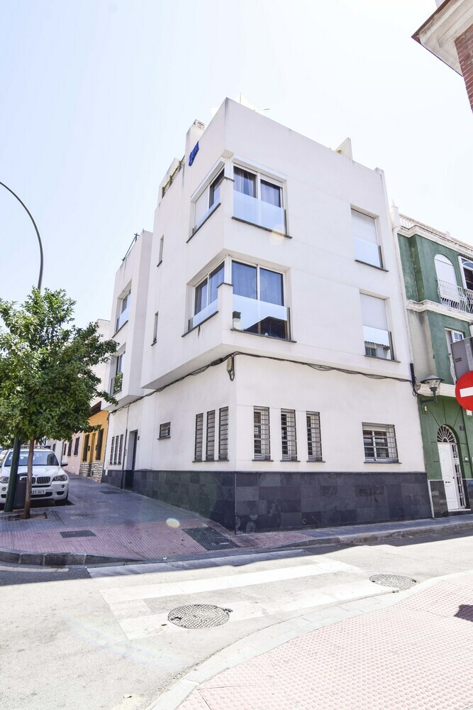 Apartamentos Letmalaga Barcelo