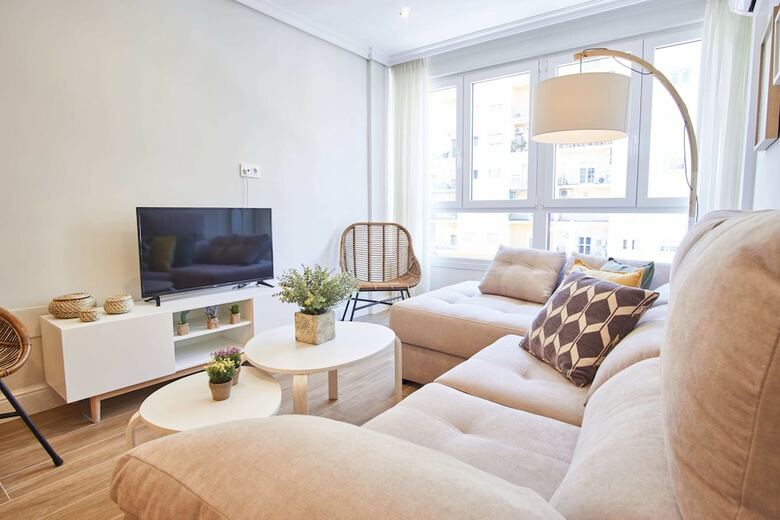 Apartamentos Arjona Riverside Deluxe By Valcambre