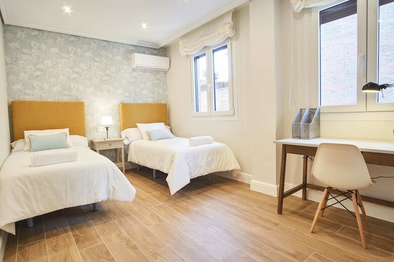 Apartamentos Arjona Riverside Deluxe By Valcambre