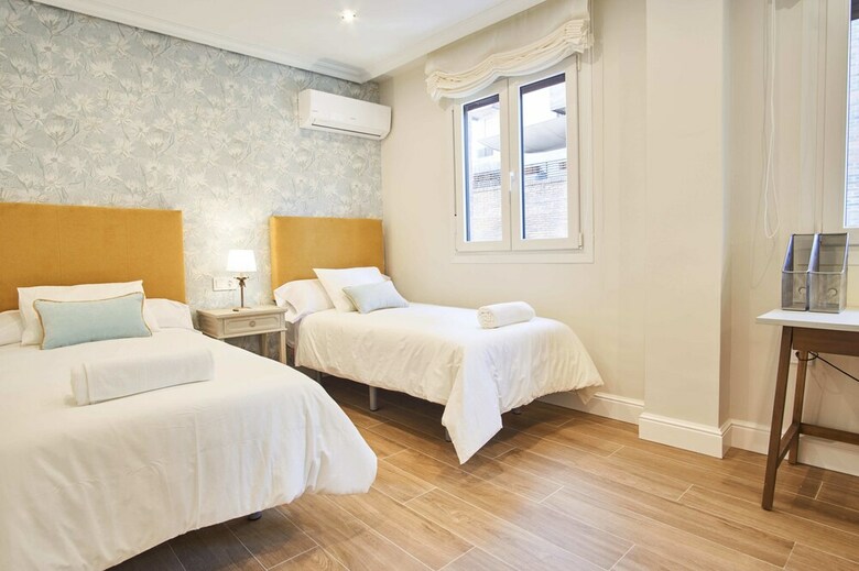 Apartamentos Arjona Riverside Deluxe By Valcambre