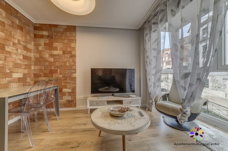 Apartamentos Burgos Centro - Hospital de Los Ciegos