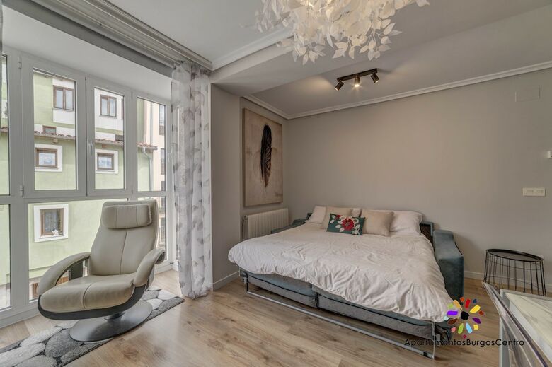 Apartamentos Burgos Centro - Hospital de Los Ciegos
