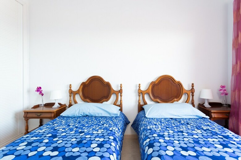 Apartamentos Homelike Sea Front Duplex Terrace Pool
