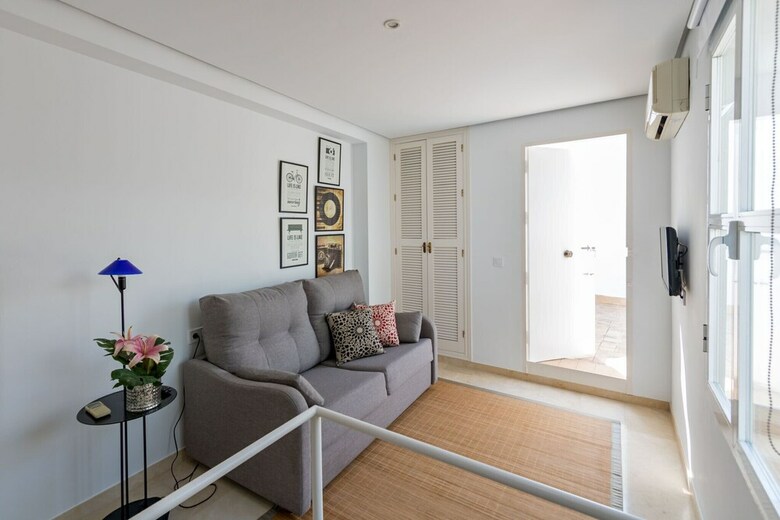 Apartamentos Bamberg Giralda Sky View By Valcambre