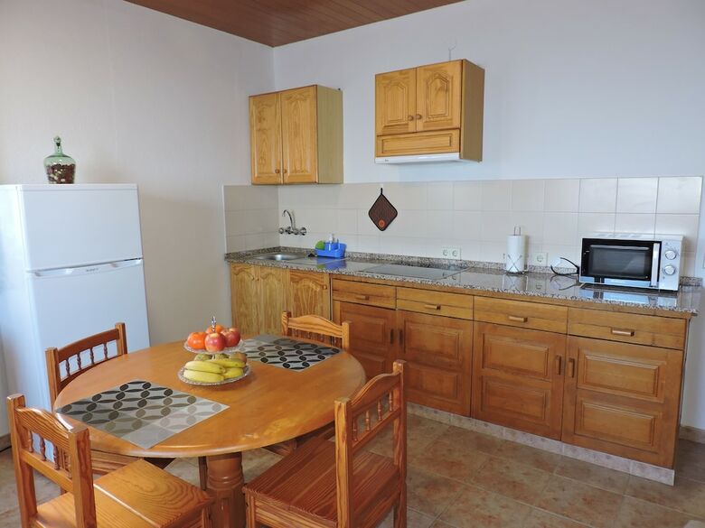 Apartamentos Montebre�a