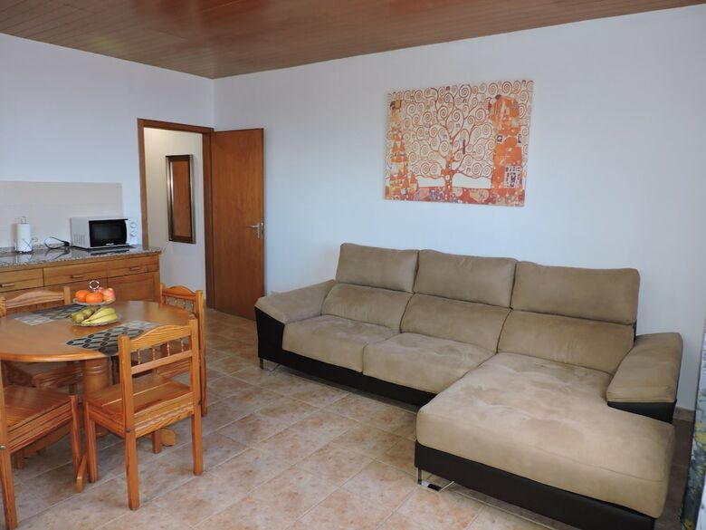 Apartamentos Montebre�a
