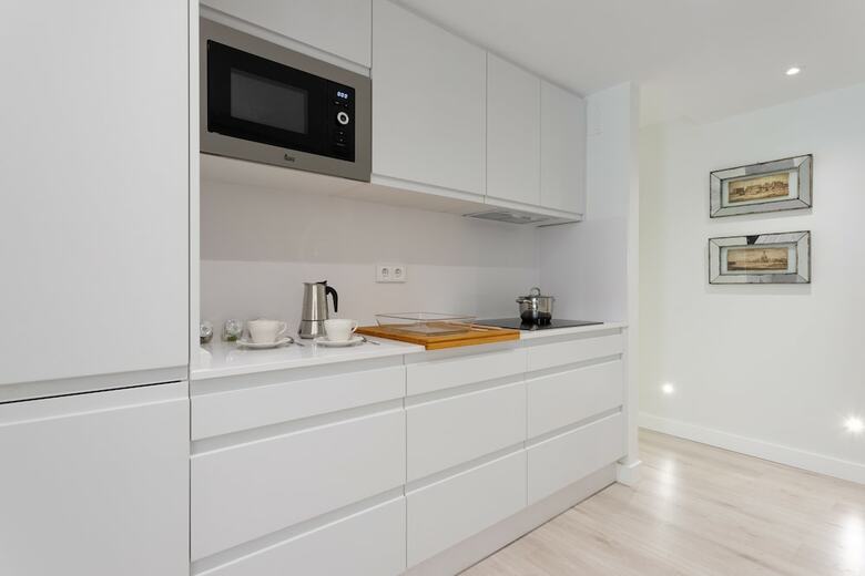 Unbeatable Location One Step Away From The Cathedral 3 Bd Apart. Cabildo V