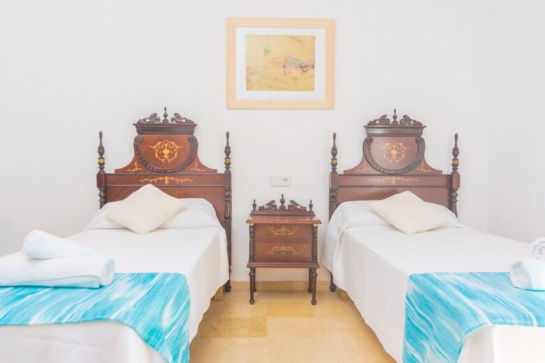 Apartamentos Finca Son Amora (Es Nins)