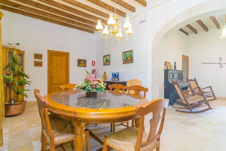 Apartamentos Finca Son Amora (Es Nins)