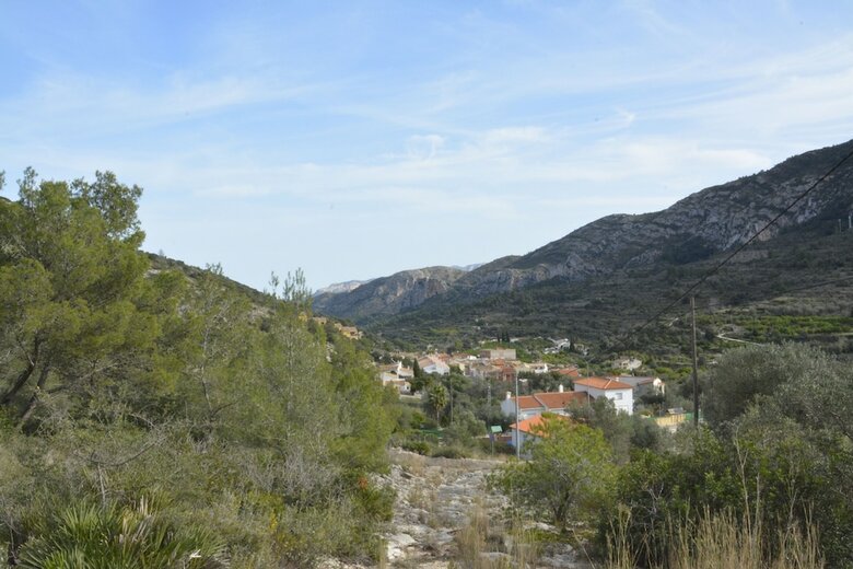 Les Roques