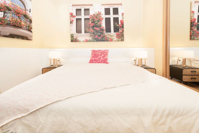 Apartamentos Continental Suit Sky