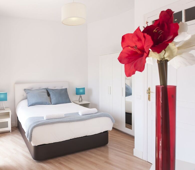 Apartamentos Triana Sky View By Valcambre