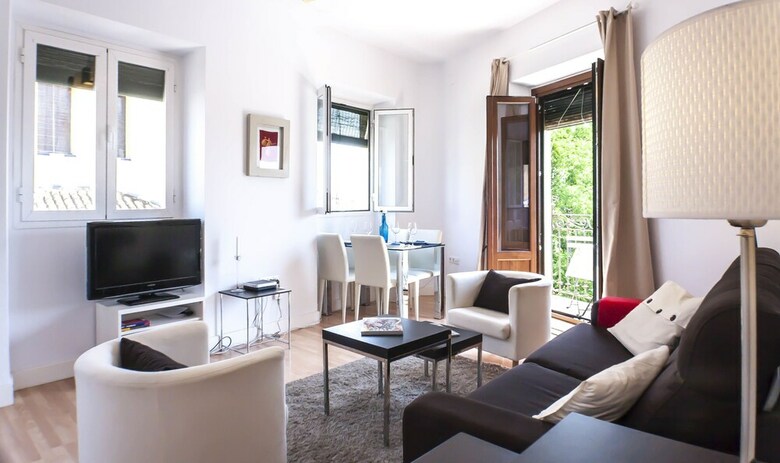 Apartamentos Triana Sky View By Valcambre