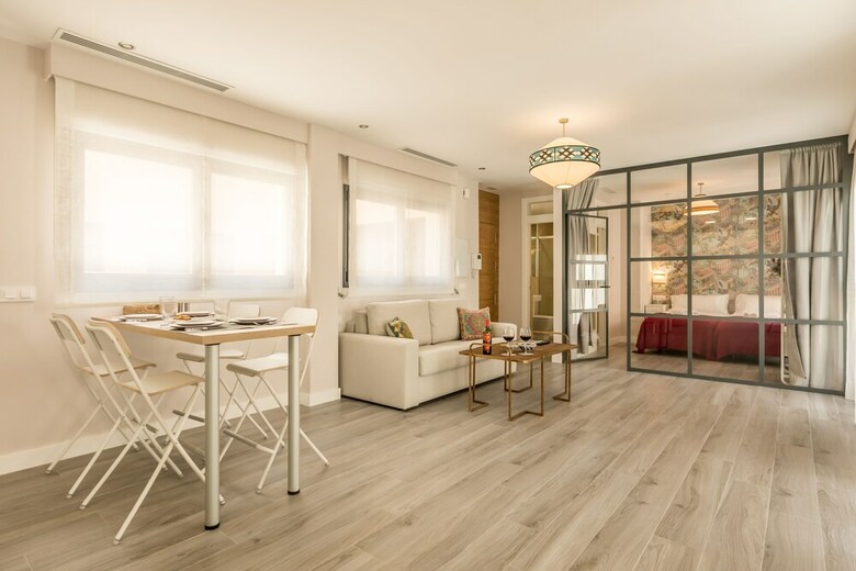 Apartamentos Suites Herrer�a de La Maestranza