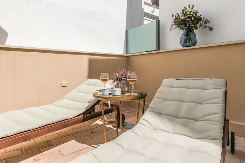 Apartamentos Suites Herrer�a de La Maestranza