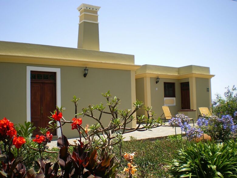 Casa Manuel Y Luc�a A By Isla Bonita