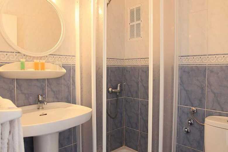 Hostal Lago Playa II