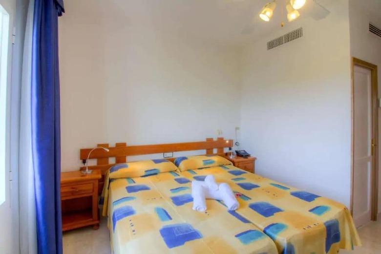 Hostal Lago Playa II