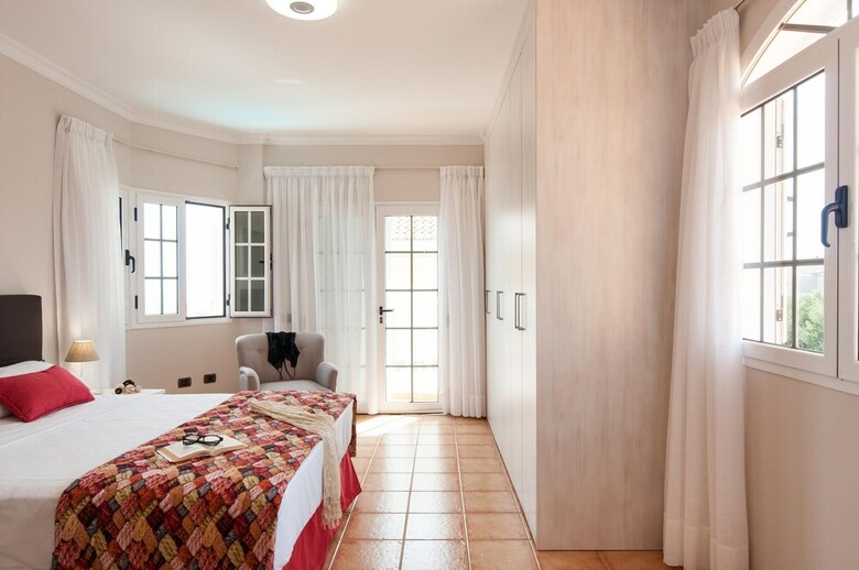 Villa With Pool In Sonnenland Q10