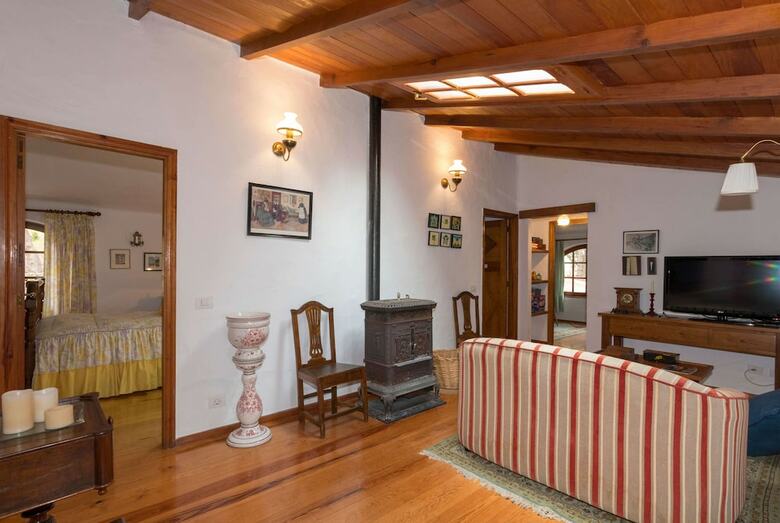 Apartamentos Casa Vacacional Con Piscina En Caideros
