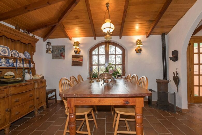 Apartamentos Casa Vacacional Con Piscina En Caideros