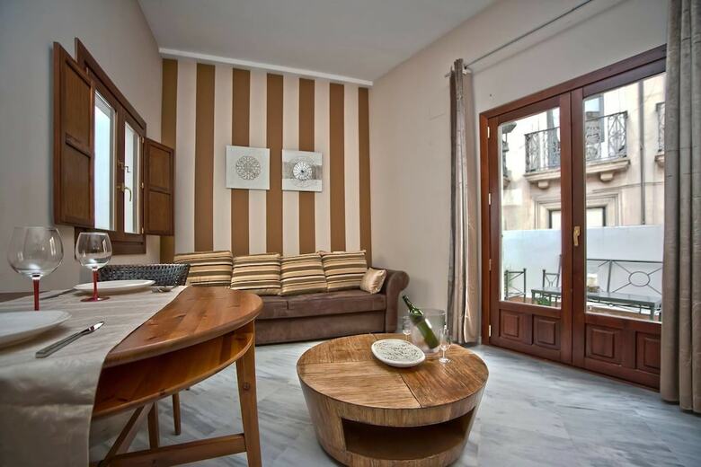Apartamentos Atico Con Terraza Junto A El Salvador
