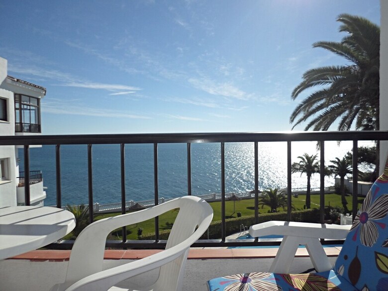 Apartamento Urbanizaci�n Las Palmeras 72
