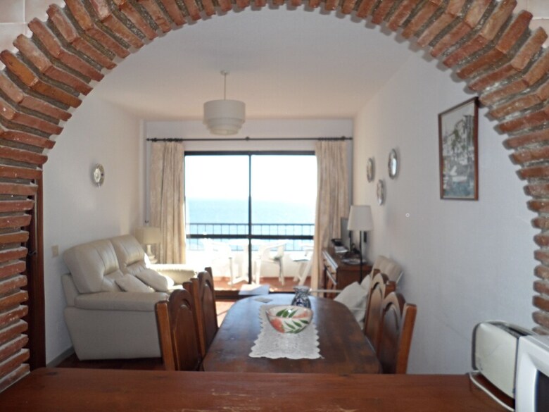 Apartamento Urbanizaci�n Las Palmeras 72