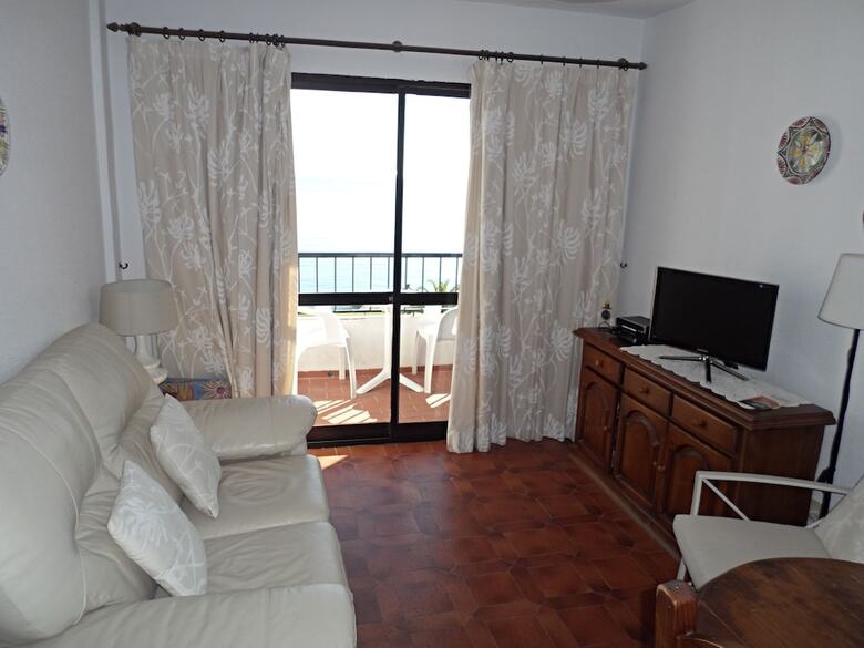 Apartamento Urbanizaci�n Las Palmeras 72