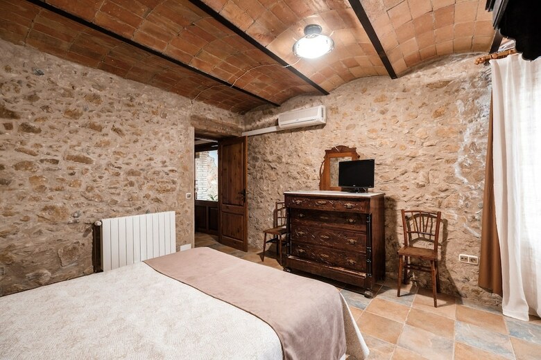 Can Barnosell - Els Masos D'en Coll