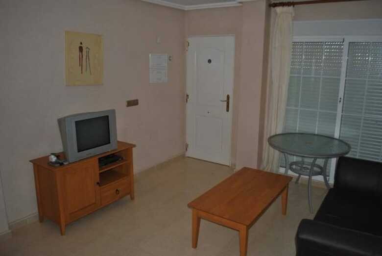 Playa Golf R6 Grd Flr Apartment & Comm Pool P247