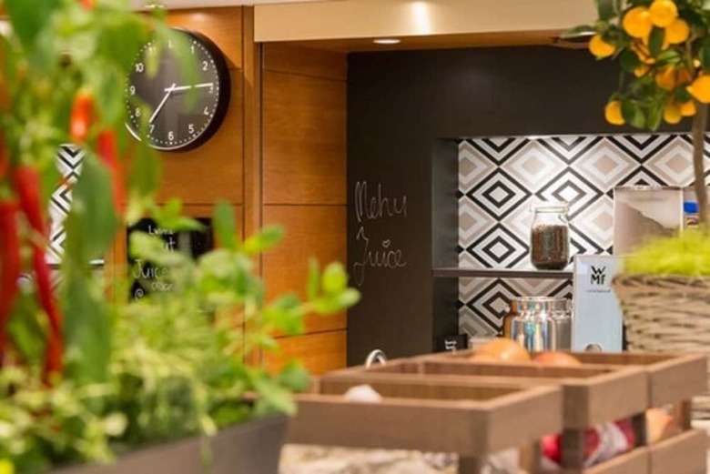 Hotel Haaga Central Park