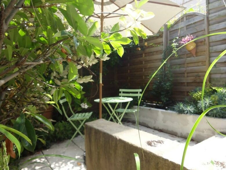Maison D'h�tes Des Toits En Ville B&B