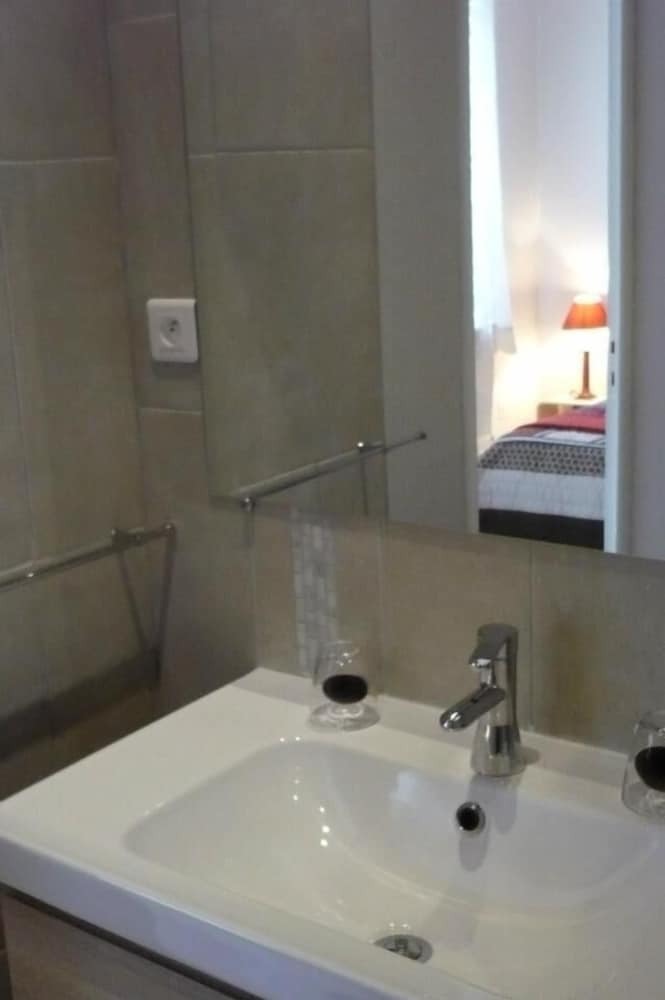 Maison D'h�tes Des Toits En Ville B&B