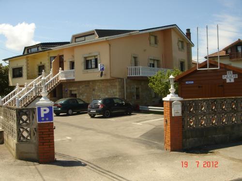 Hostal Residencial Santamar�a