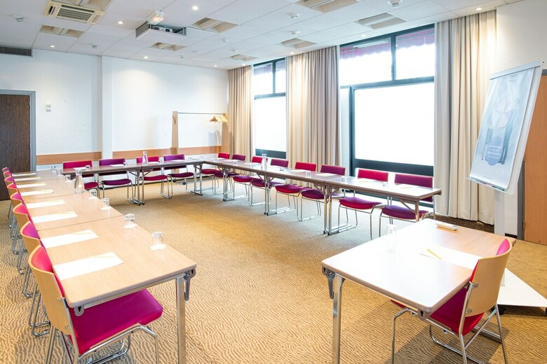 Hotel Novotel Lyon Nord Porte de Lyon