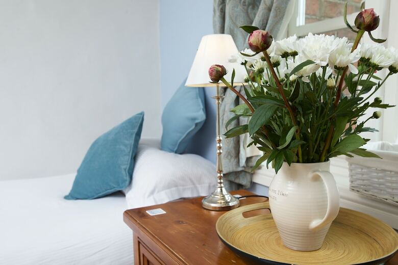 Bed & Breakfast Church Farm Guest House