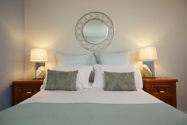 Bed & Breakfast Church Farm Guest House