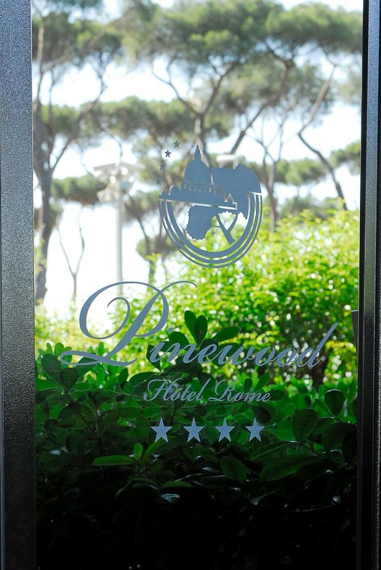 Hotel Pinewood