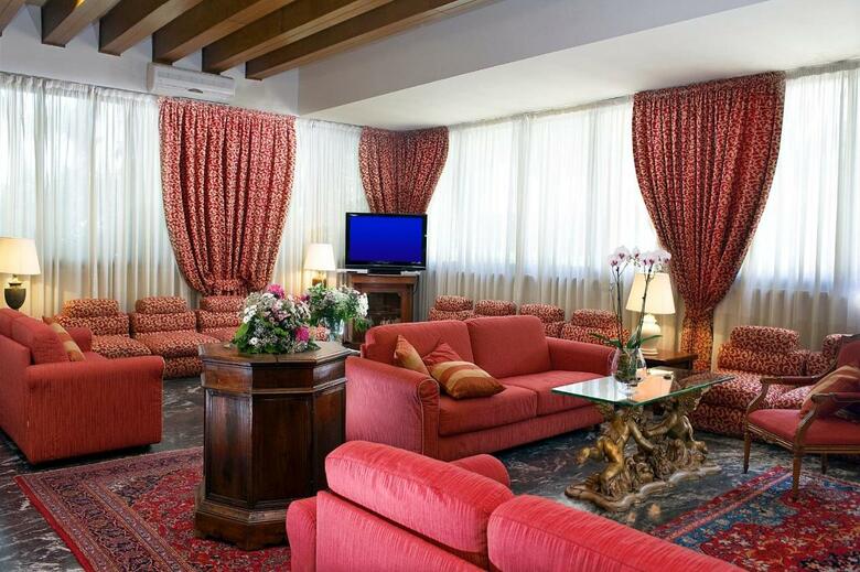Hotel Pinewood