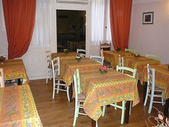 Hotel Carlyna