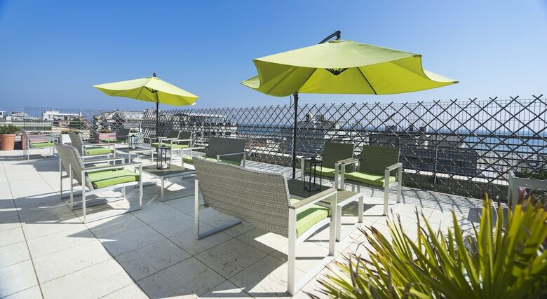 Hotel Days Inn