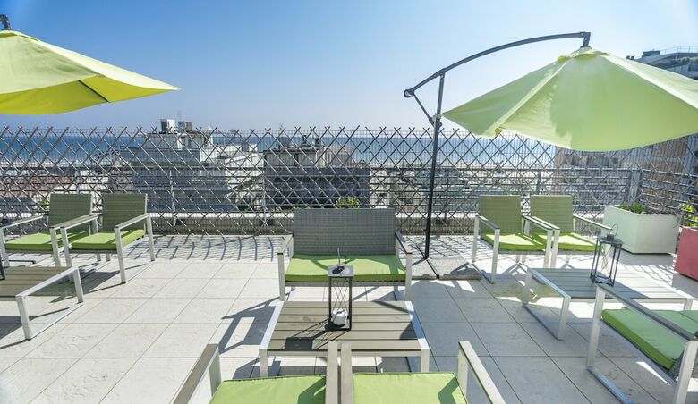Hotel Days Inn