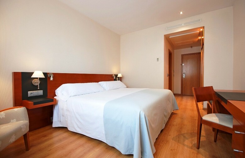TRYP Valencia Oceanic Hotel